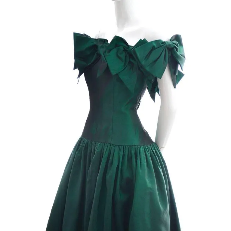 1980s Victor Costa Vintage Evening Gown Iridescent Green Bows 6/8