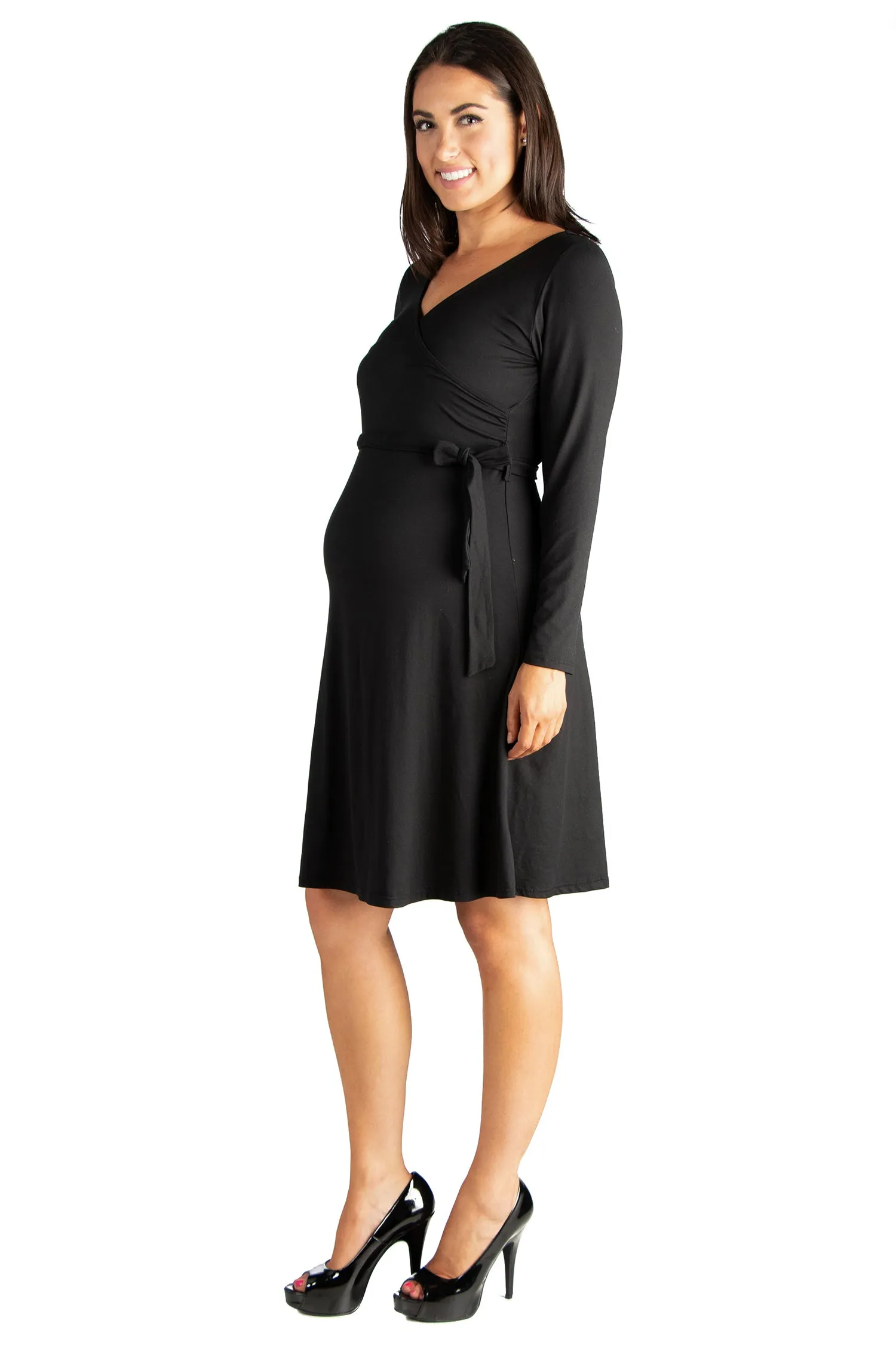 Chic V-Neck Long Sleeve Belted Maternity Dress