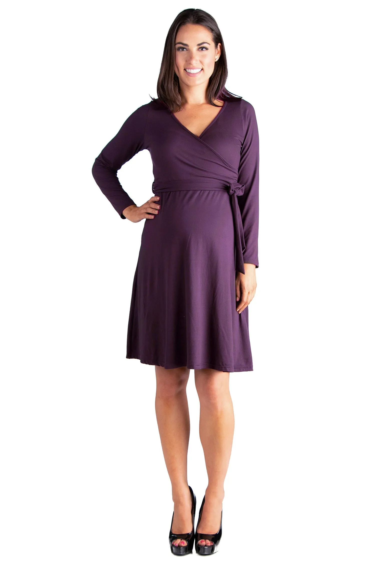 Chic V-Neck Long Sleeve Belted Maternity Dress