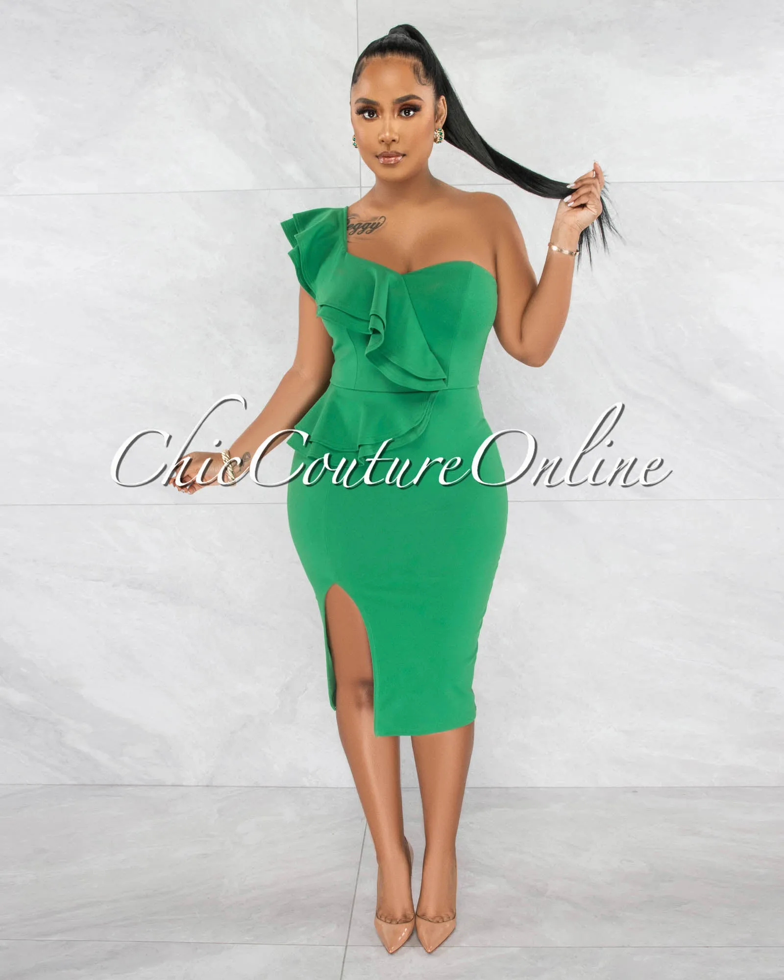 *Corin Green Single Shoulder Ruffle Midi Dress