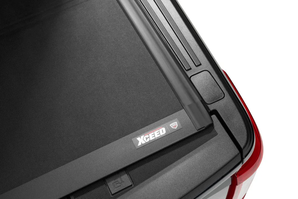 Extang Xceed Aluminium Hard Folding Tonneau Cover | Chevrolet / Isuzu / Jeep / Nissan / Ram / VW