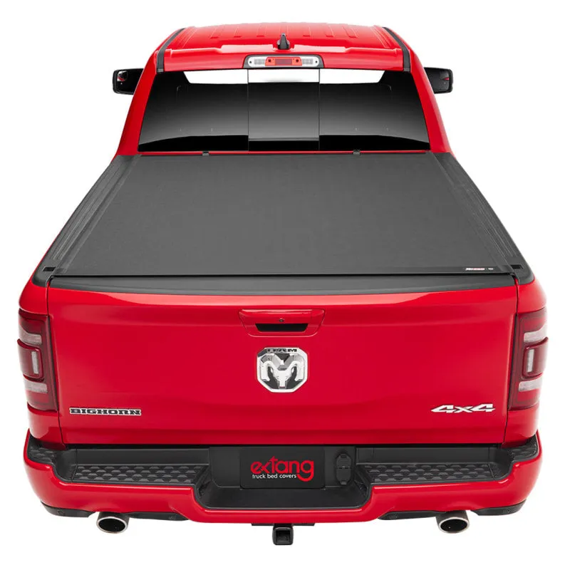 Extang Xceed Aluminium Hard Folding Tonneau Cover | Chevrolet / Isuzu / Jeep / Nissan / Ram / VW