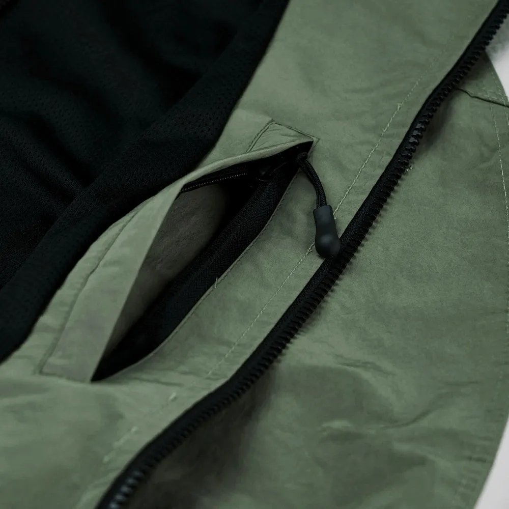 FOCUS HOODED JACKET OLIVE