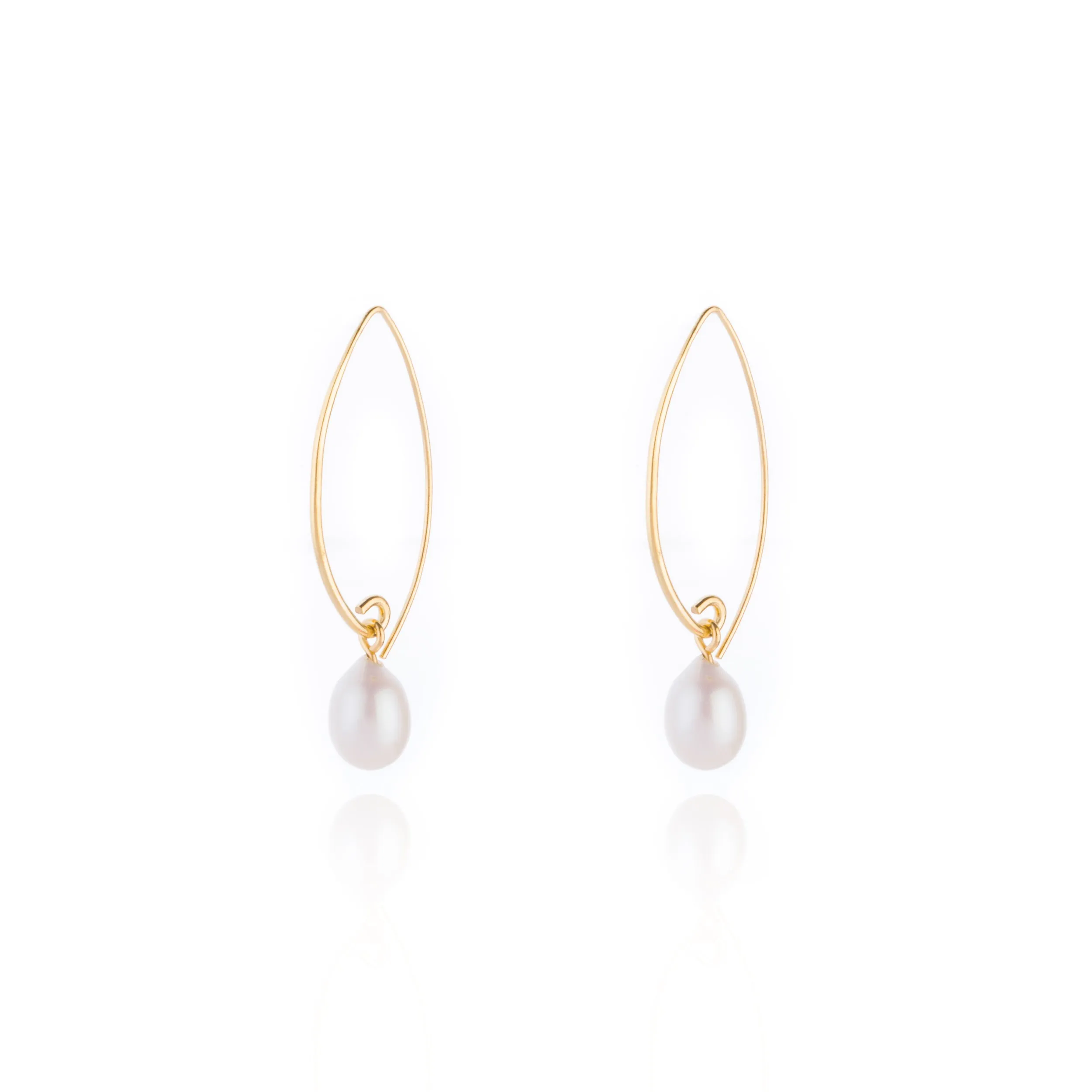 Greta Cultured Pearl Earring, Gold Vermeil