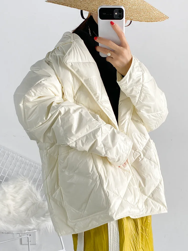 Huanzi custom Korean version loose waist tie white down jacket - Kara