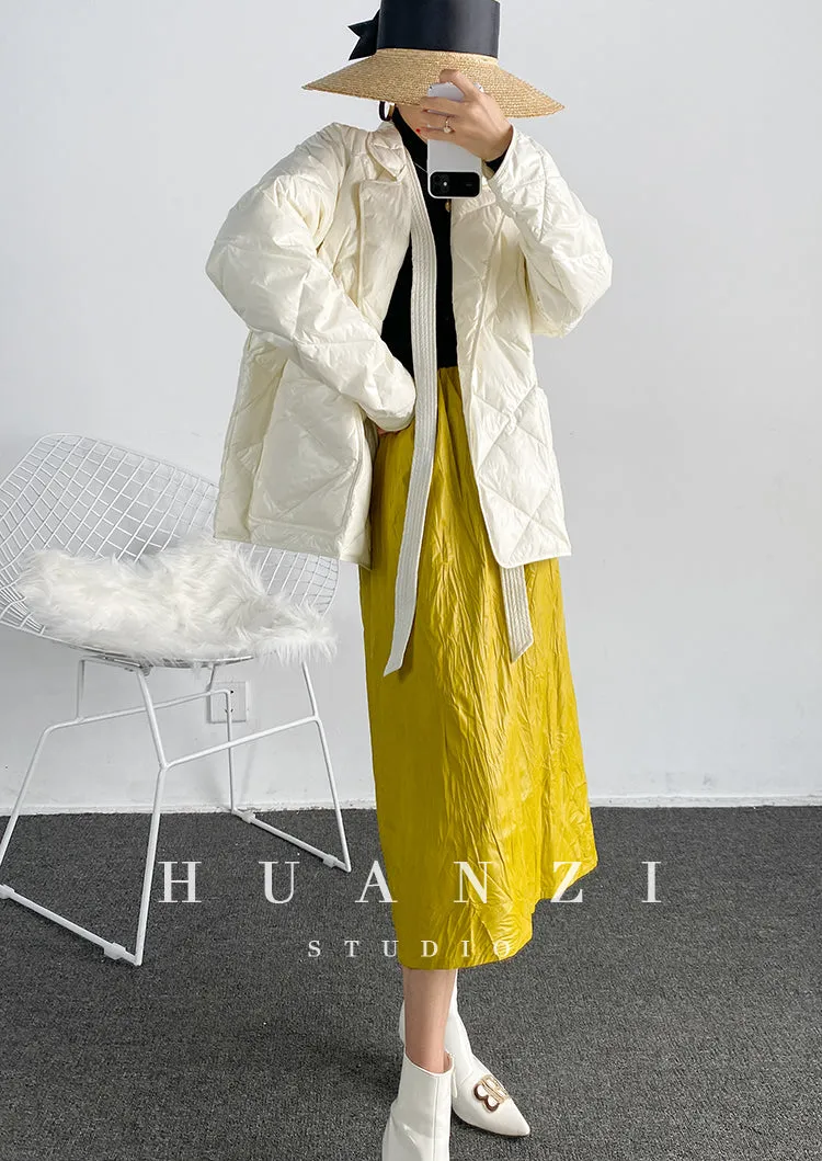 Huanzi custom Korean version loose waist tie white down jacket - Kara