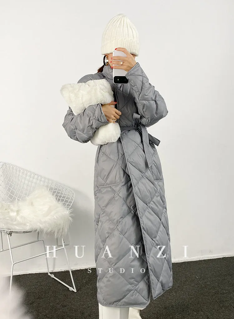 Huanzi custom Korean version loose waist tie white down jacket - Kara