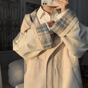 Loose-Fitting Vintage-Style Coat with Plaid Inside