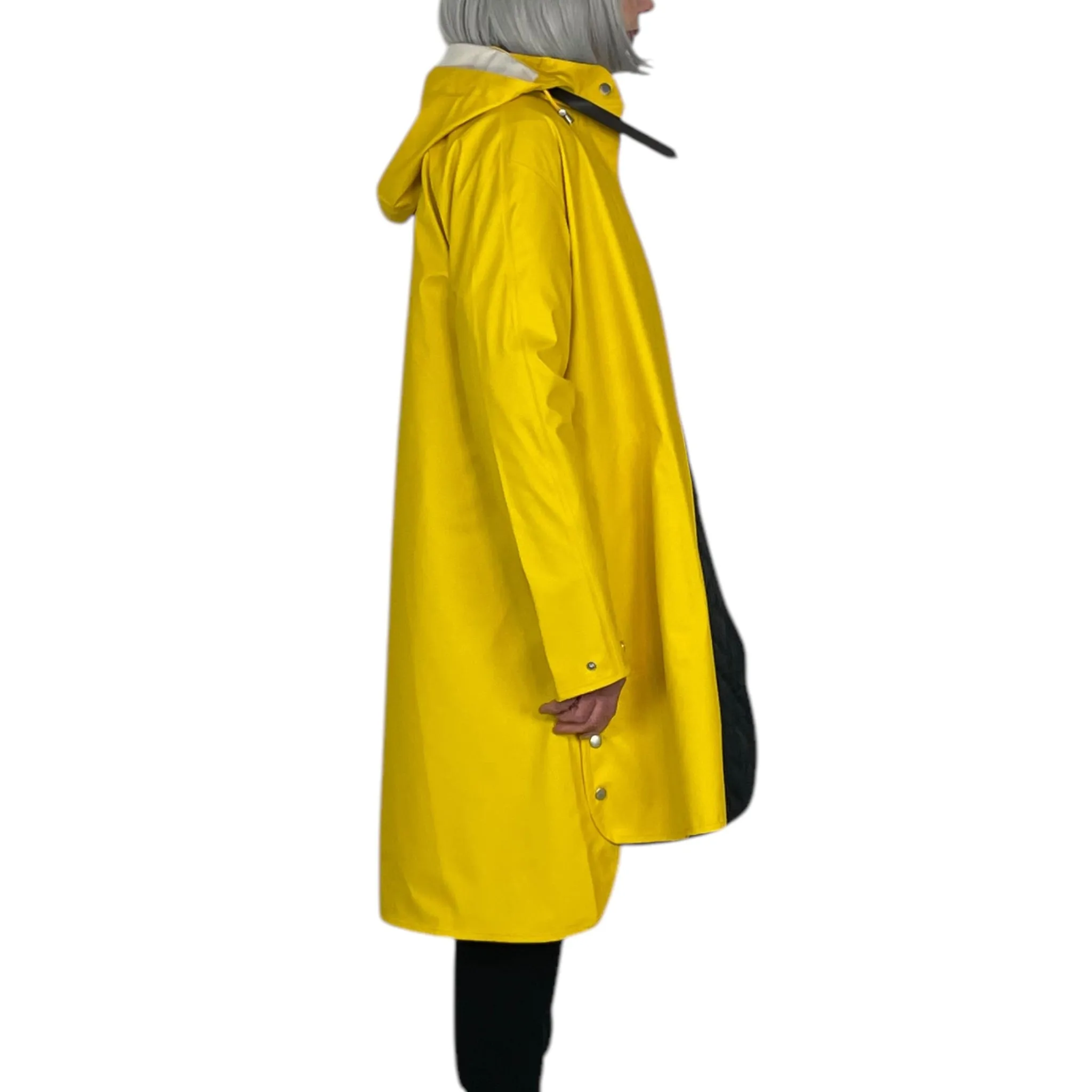 MATTE RAINCOAT