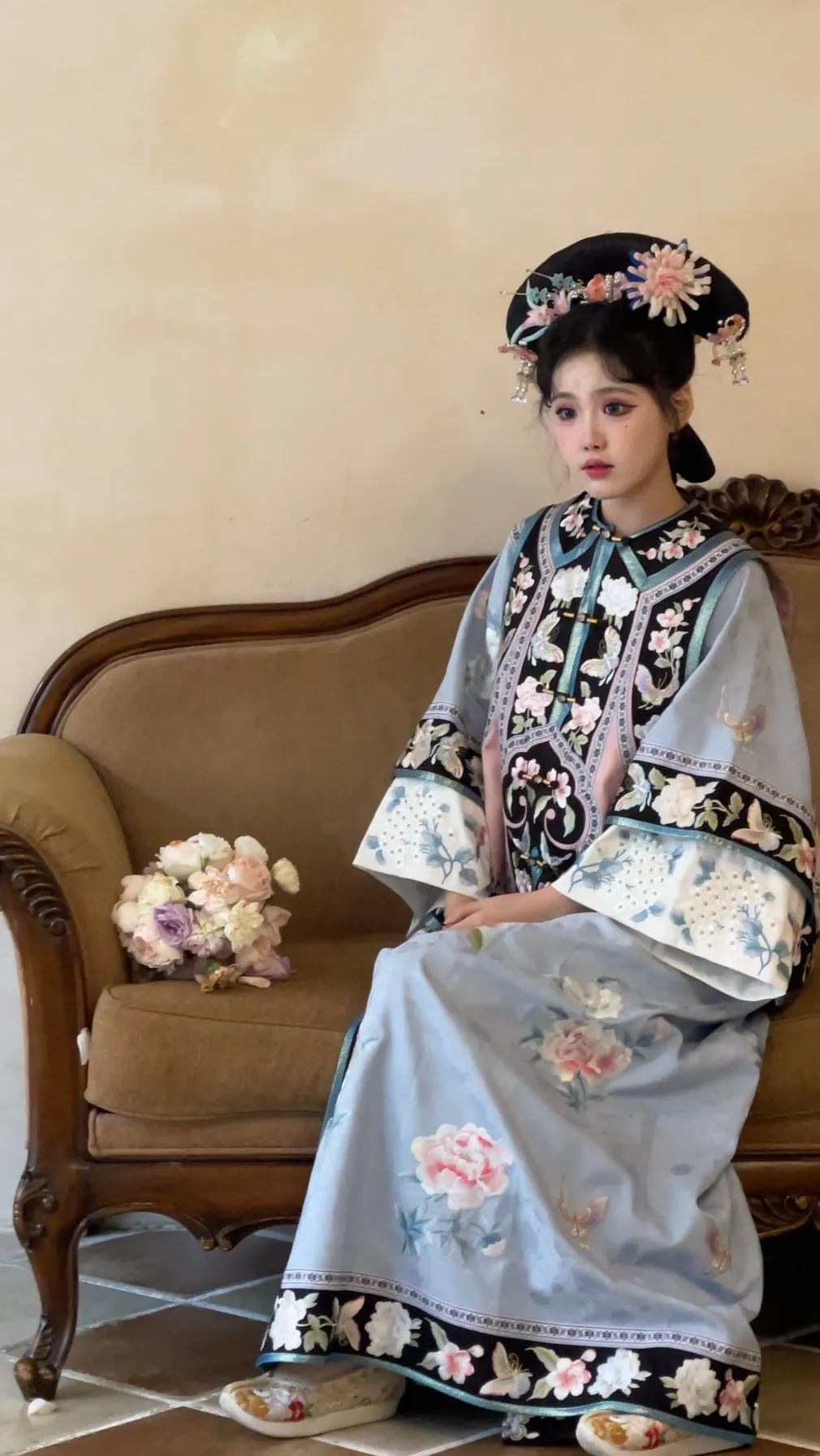 Qing Mei 青梅 Green Plum Qing Dynasty Changyi Dress & Majia Set