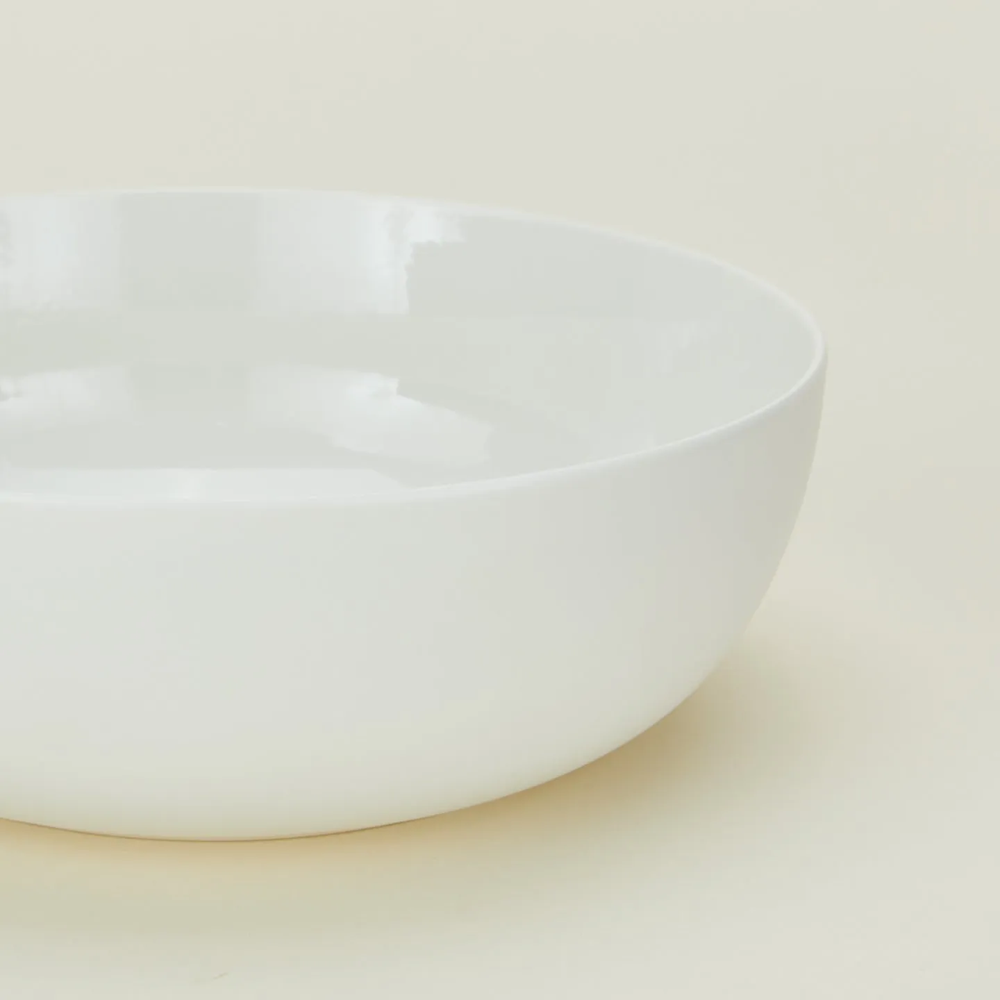 Simple Porcelain Serving Bowl