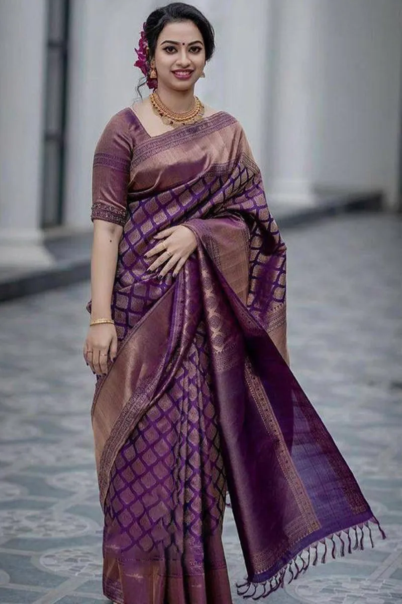 Smart Purple Soft Silk Saree With Super Glowing Blouse Piece