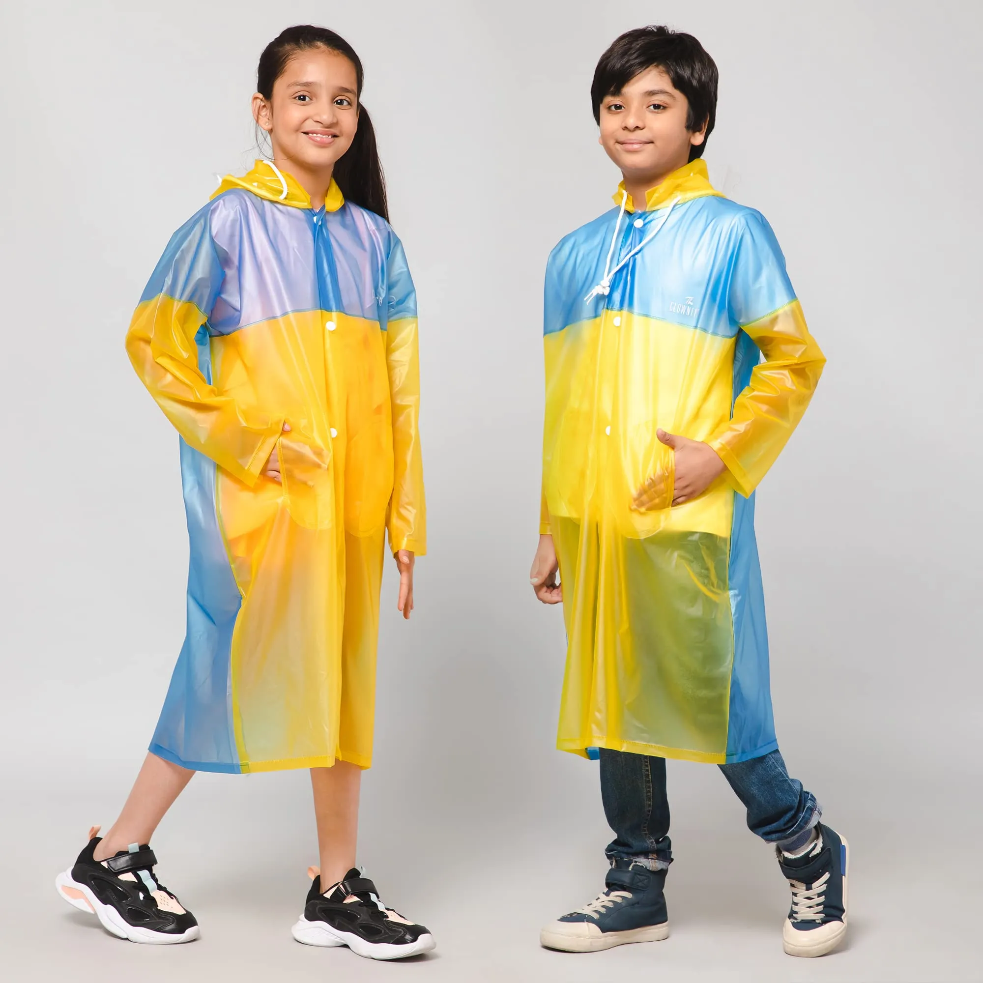 THE CLOWNFISH Puddle Jumper Series Unisex Kids Waterproof Single Layer PVC Longcoat/Raincoat with Adjustable Hood. Age-4-5 Years (Fluoroscent Blue)