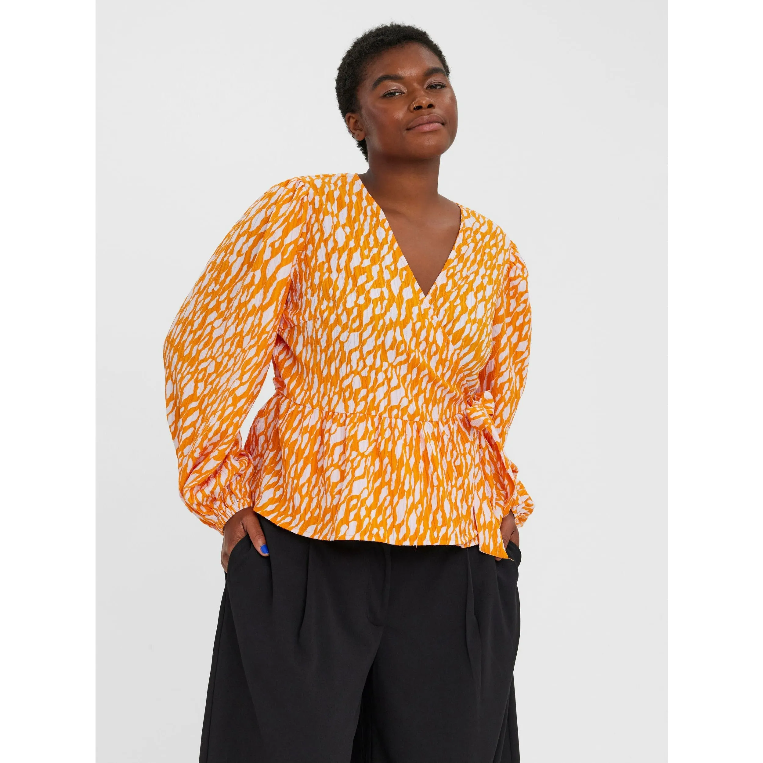 Vero Moda Curve Daisy Blouse